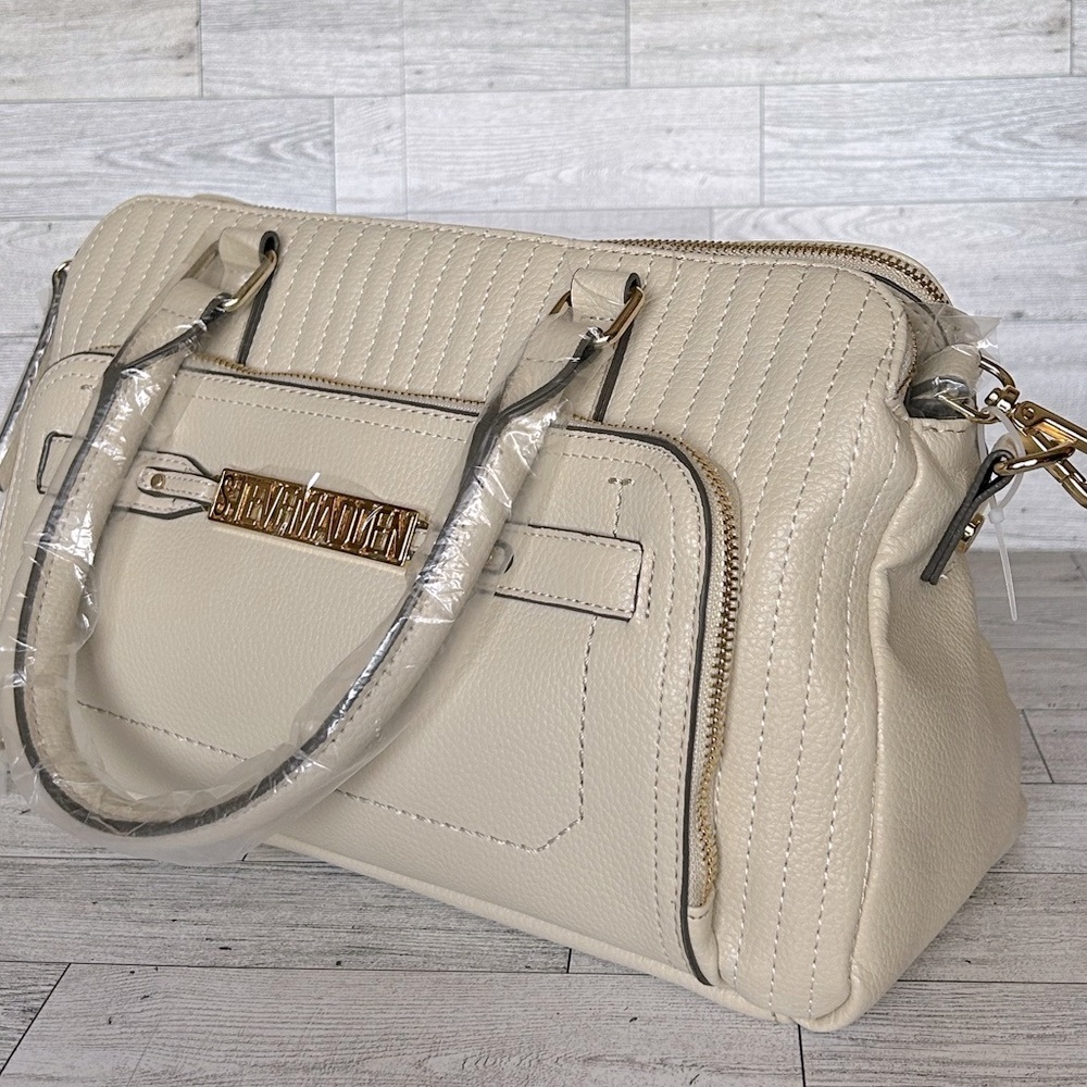 Steve Madden Purse - Picture 6 of 12